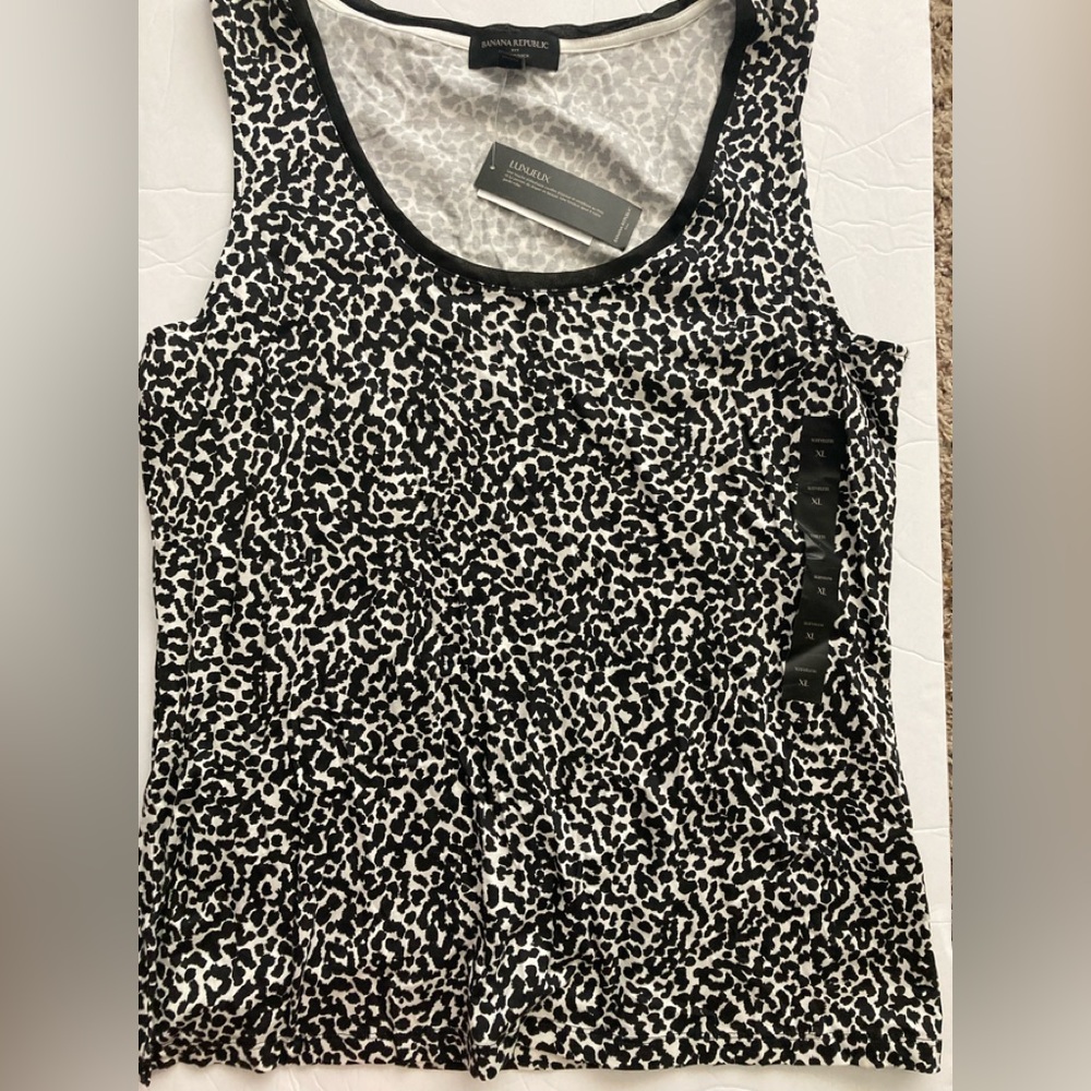 NWT banana republic cheetah print tank